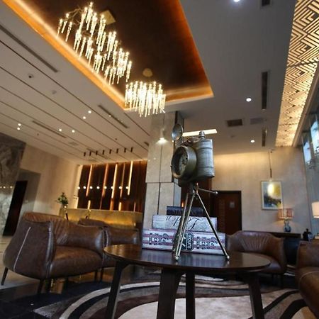 Empyrean Dhaka City Centre Bagian luar foto