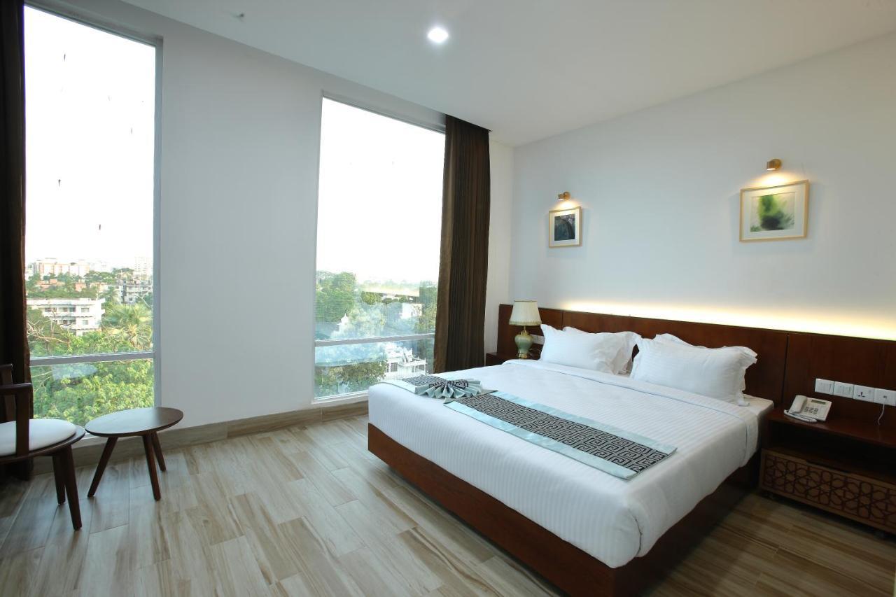 Empyrean Dhaka City Centre Bagian luar foto