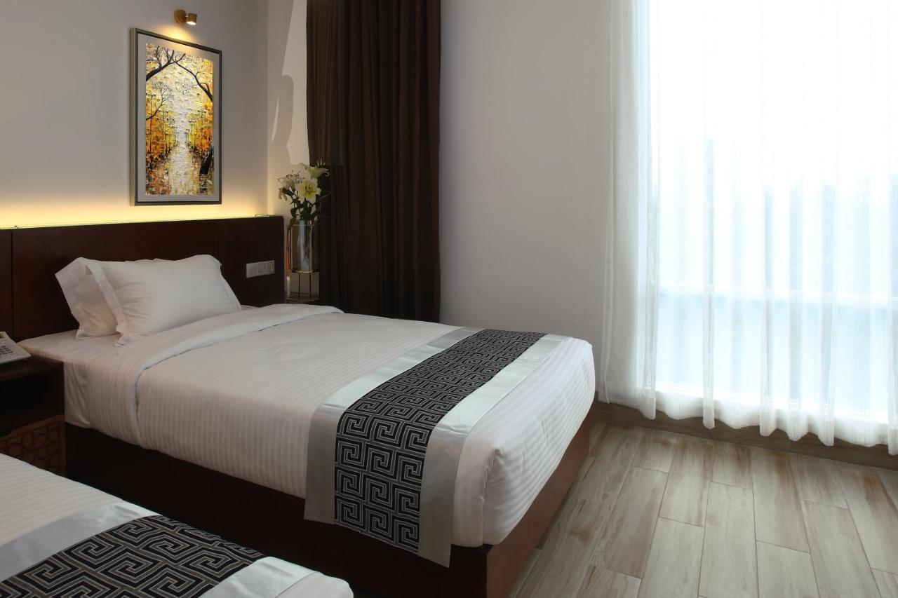 Empyrean Dhaka City Centre Bagian luar foto