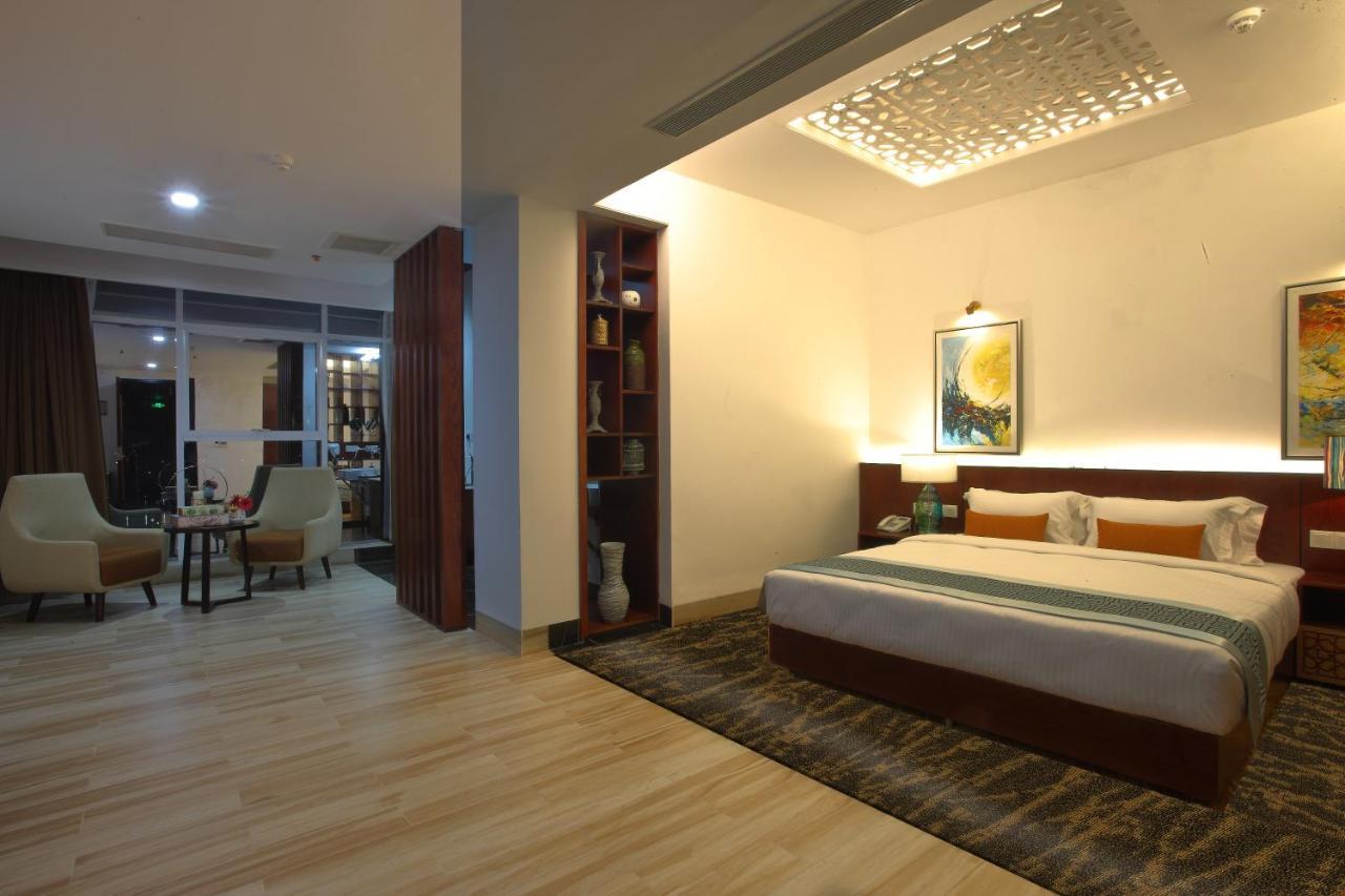 Empyrean Dhaka City Centre Bagian luar foto