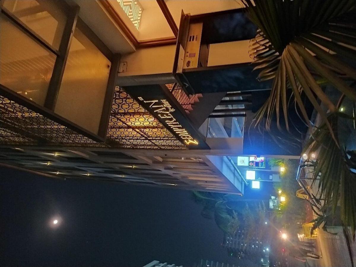 Empyrean Dhaka City Centre Bagian luar foto